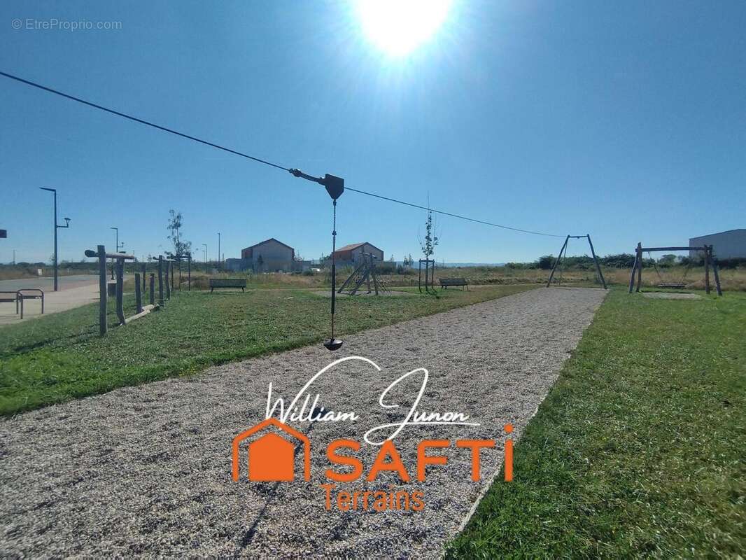 Photo 4 - Terrain à MABLY