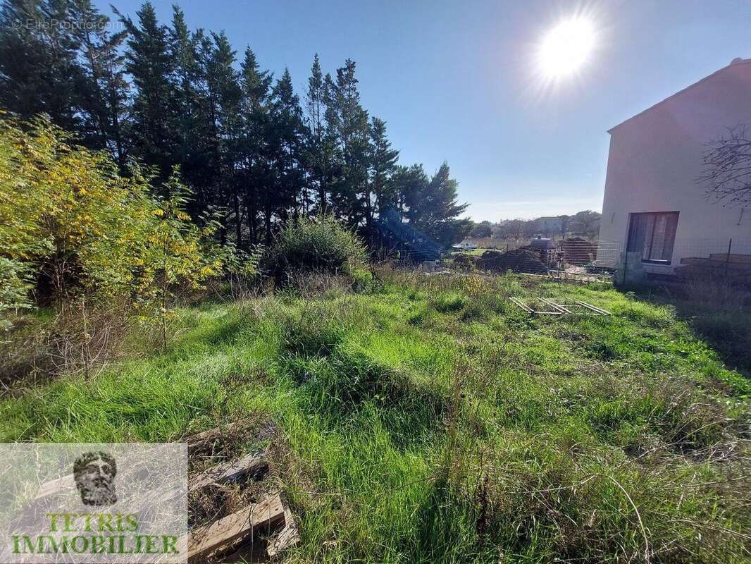 La motte d'aigues - terrain constructible libre constructeur - photo 3
