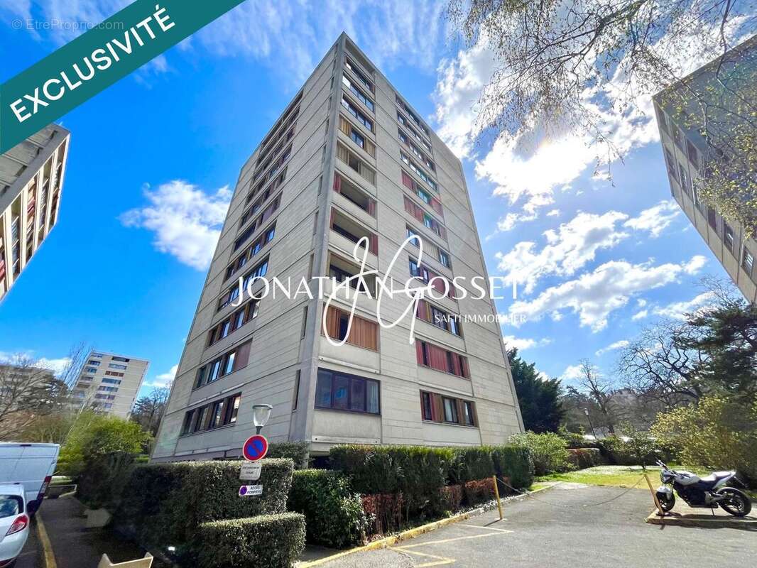 Photo 8 - Appartement à POISSY