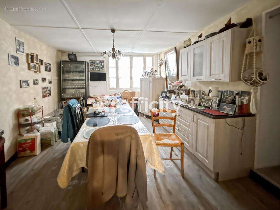 Appartement à SAINTES