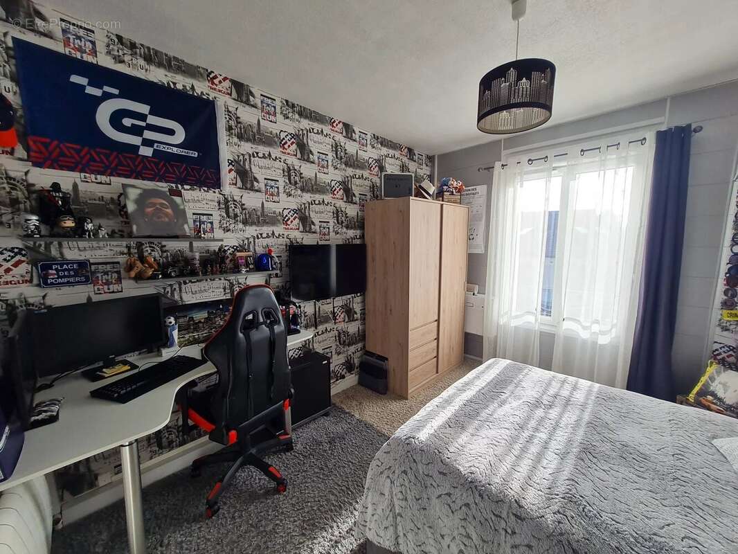 Appartement à BOIS-D'ARCY