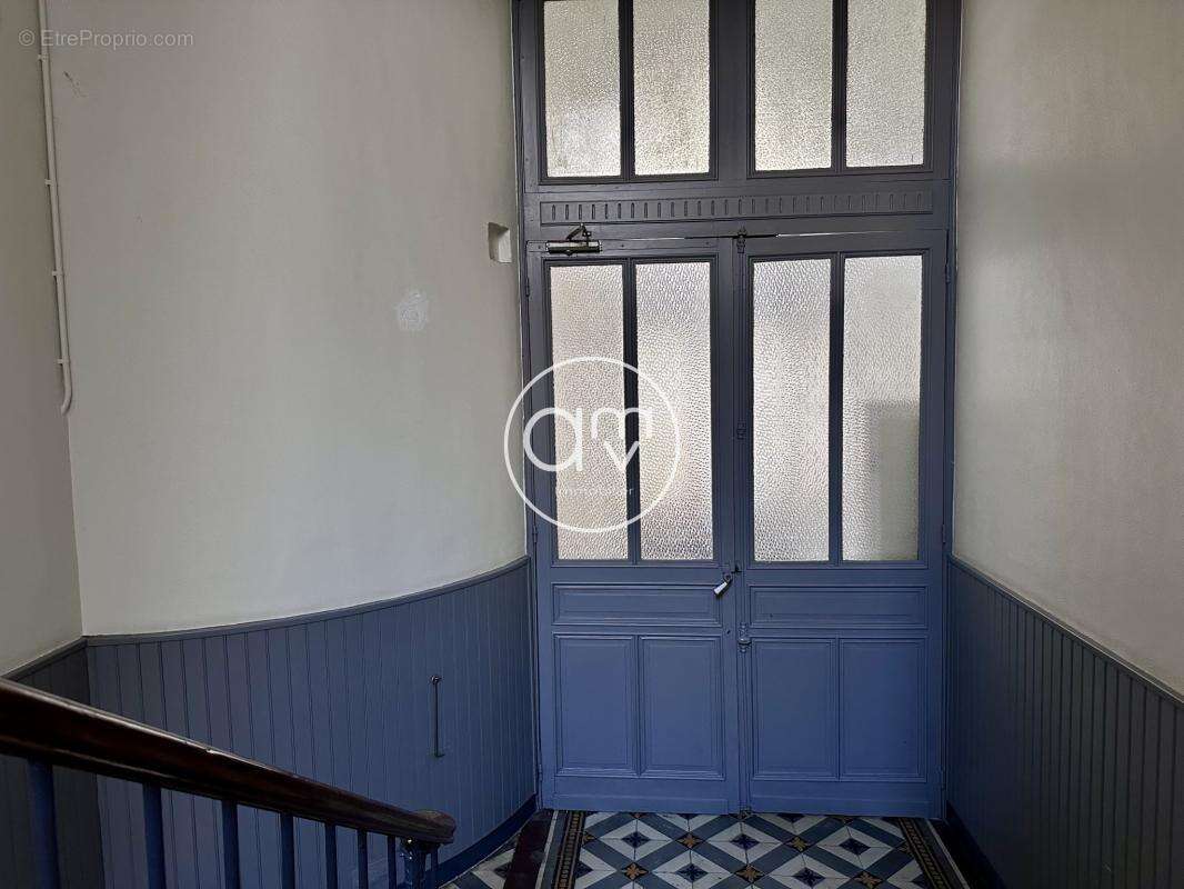 Appartement à HYERES
