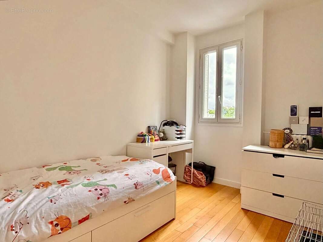 Appartement à ASNIERES-SUR-SEINE