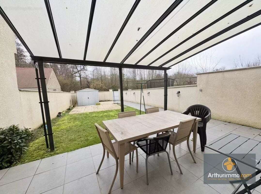 Maison à RIBECOURT-DRESLINCOURT