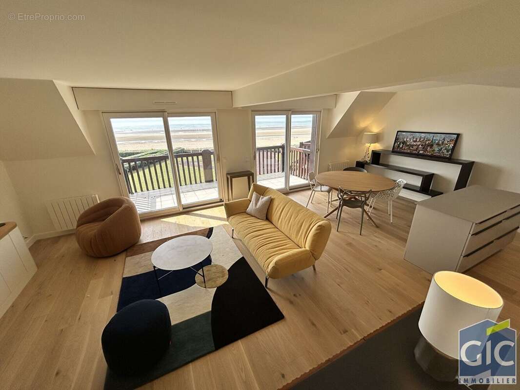 Appartement à DEAUVILLE