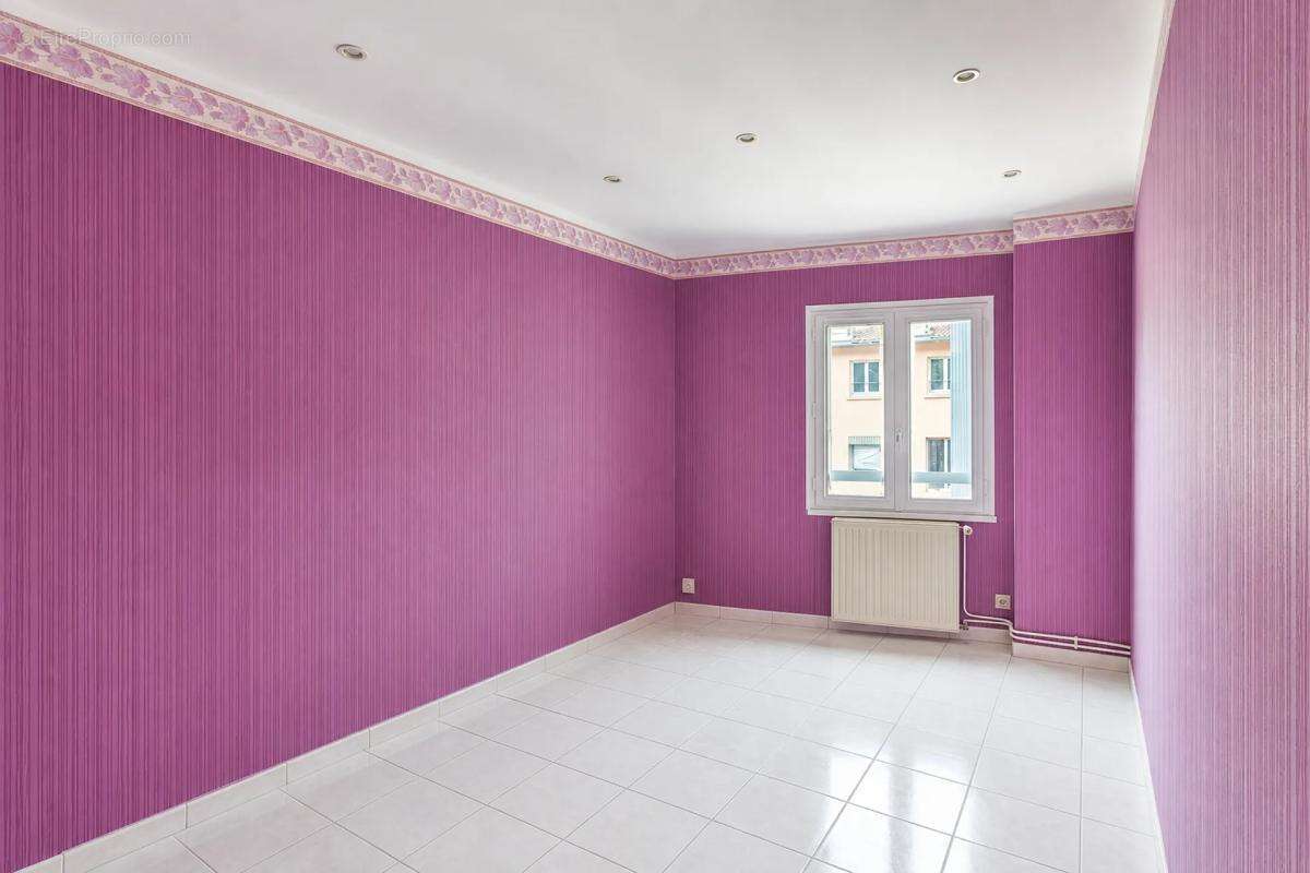 Appartement de 5 pièces de 110 m² situé à Lyon - photo 10