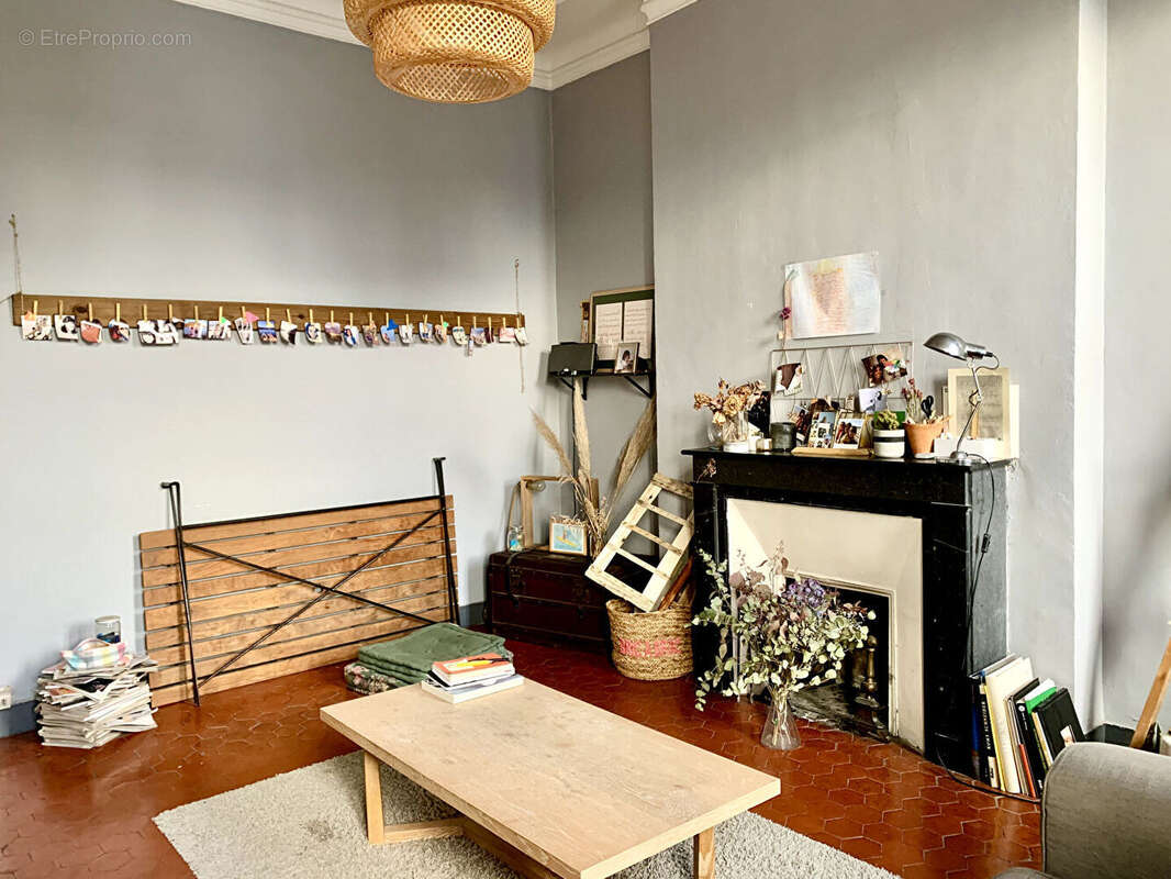 Appartement à MARSEILLE-6E