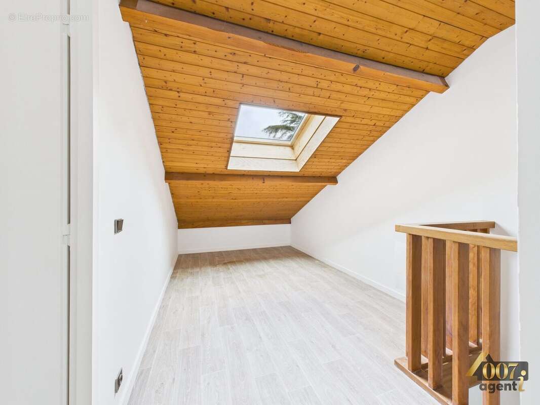 Appartement à ALBERTVILLE