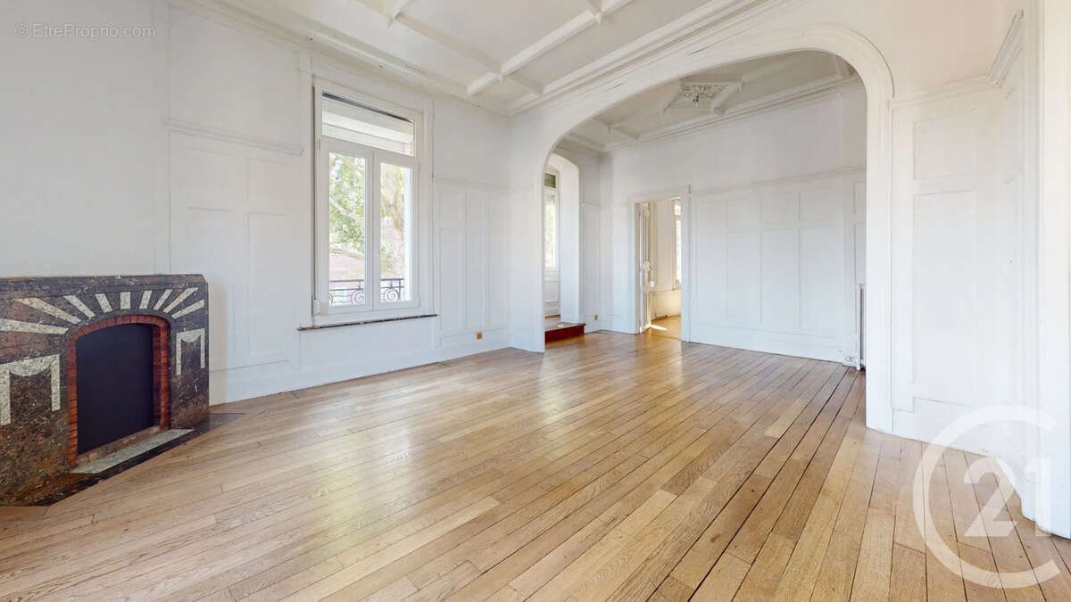 Appartement 89 m² à Saint-Quentin  - photo 4