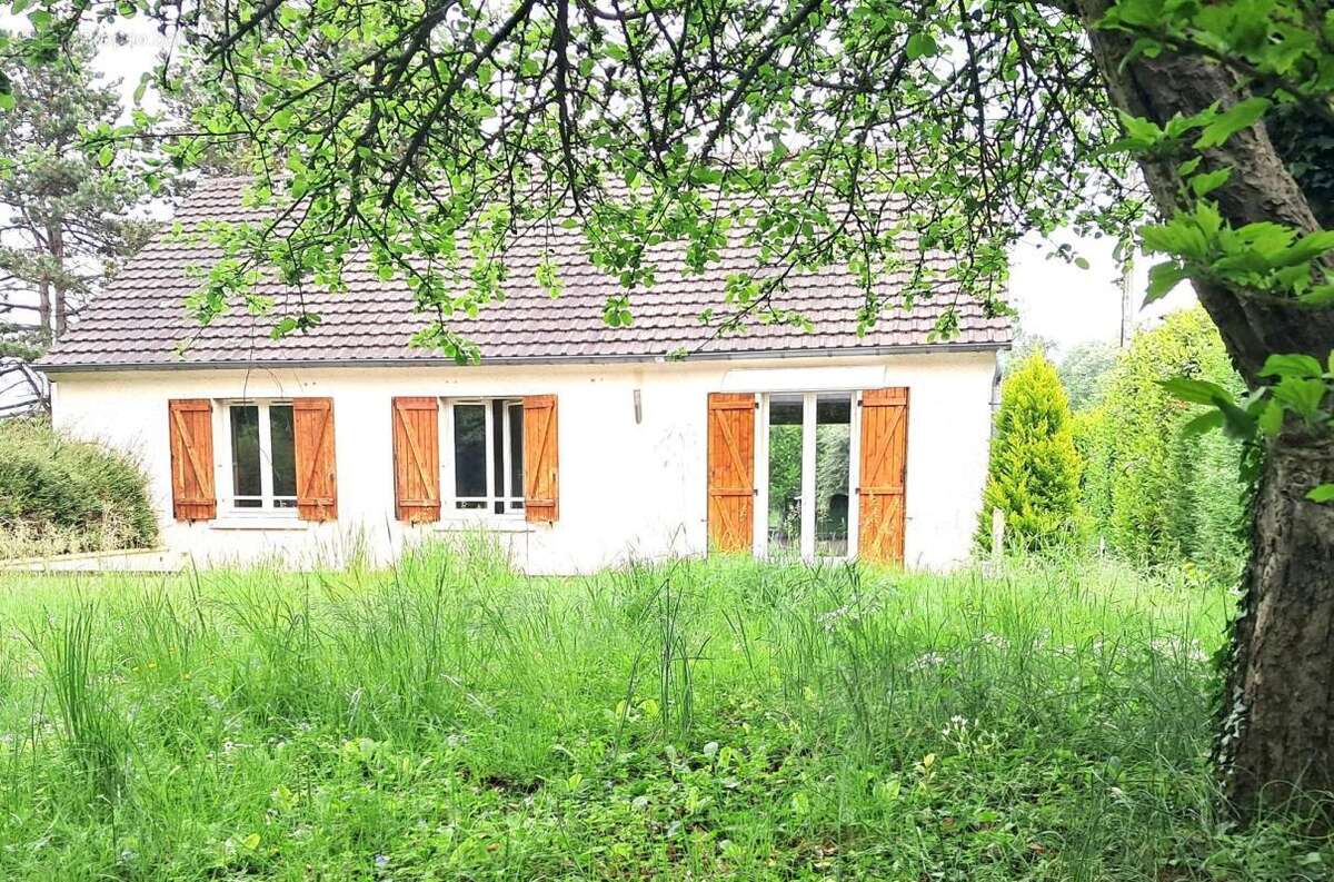 Maison 151 m² à Nesles-La-Vallee  - photo 6