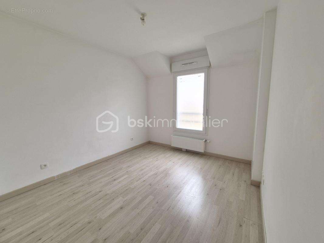Appartement à LISSES