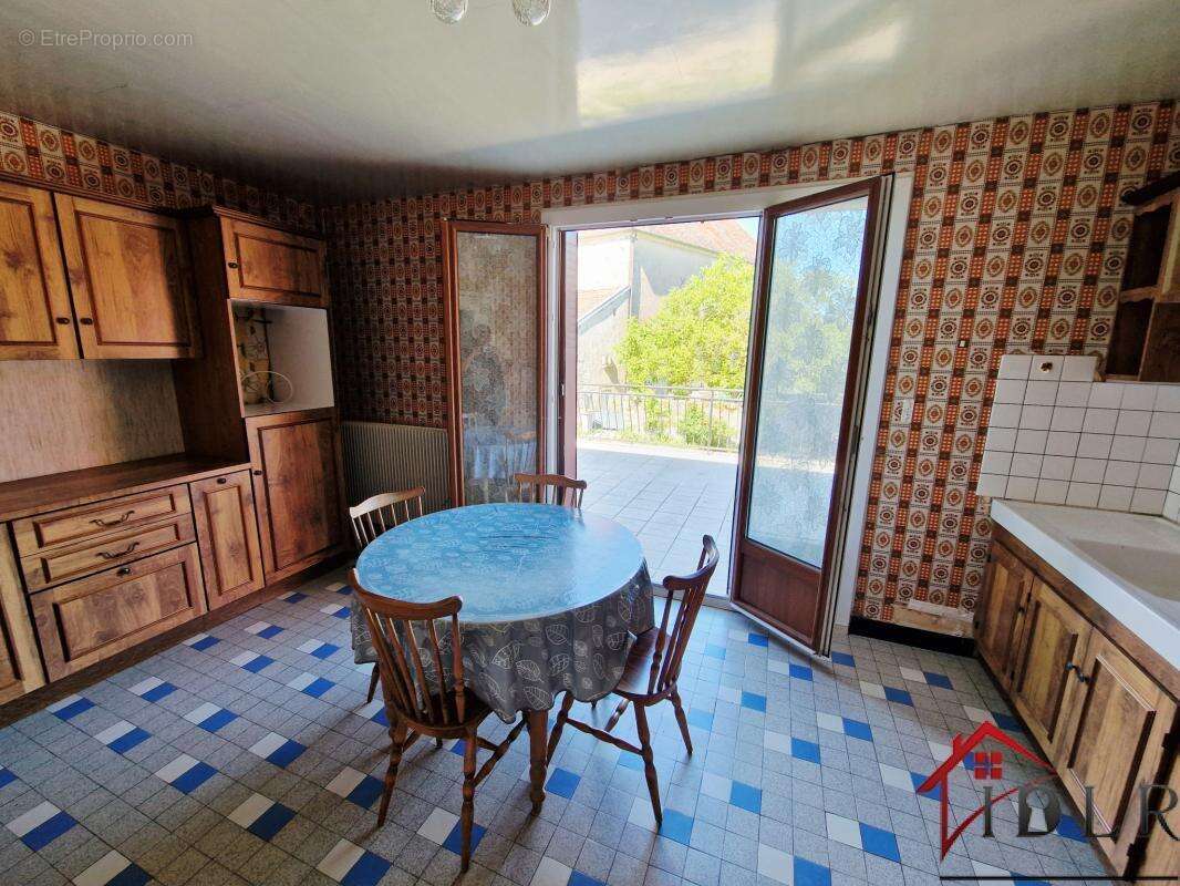maison de village - photo 4
