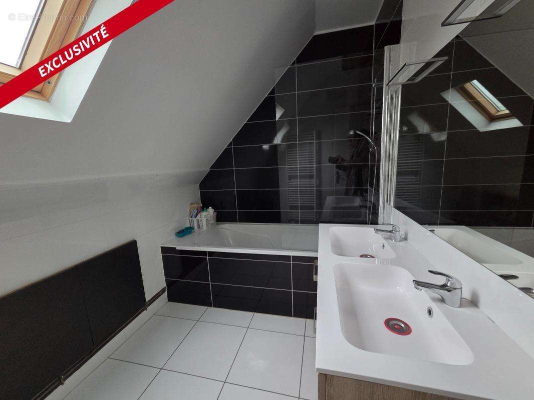 Maison 4 chambres - Grand jardin - photo 9
