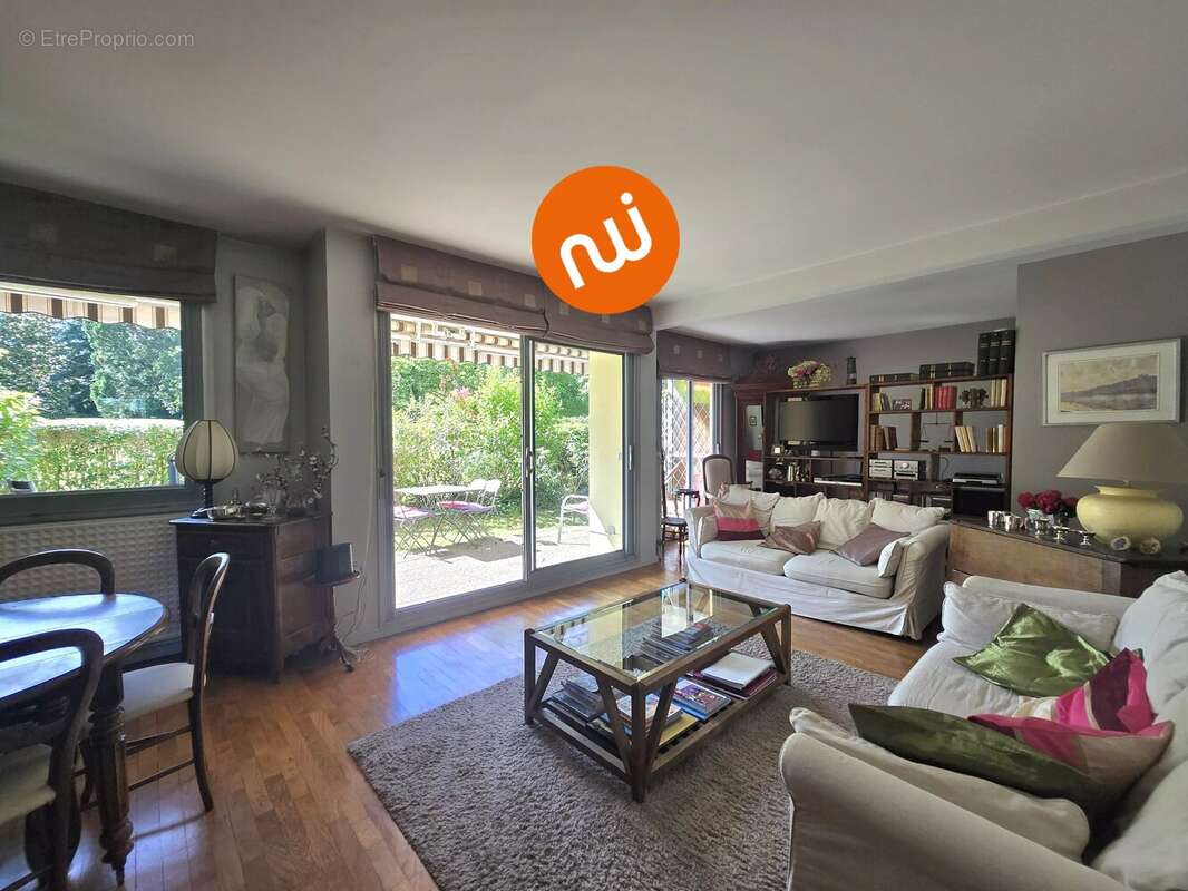 Appartement à TASSIN-LA-DEMI-LUNE