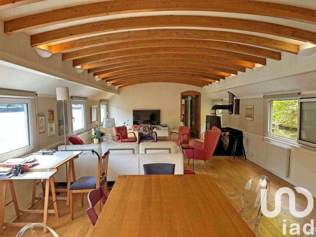 Photo 2 - Maison à VILLENEUVE-LA-GARENNE