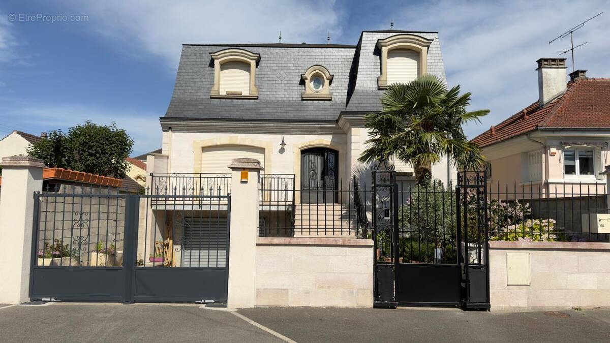 Maison à GAGNY