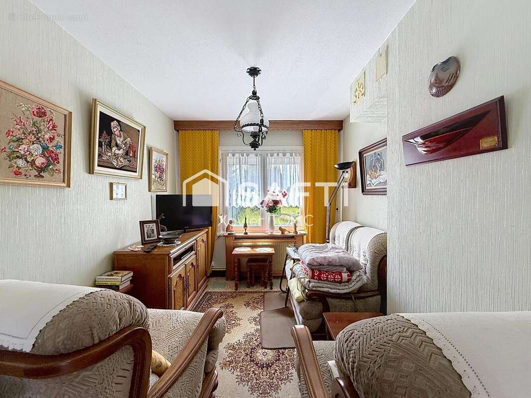 Maison 80 m² à Lens  - photo 7