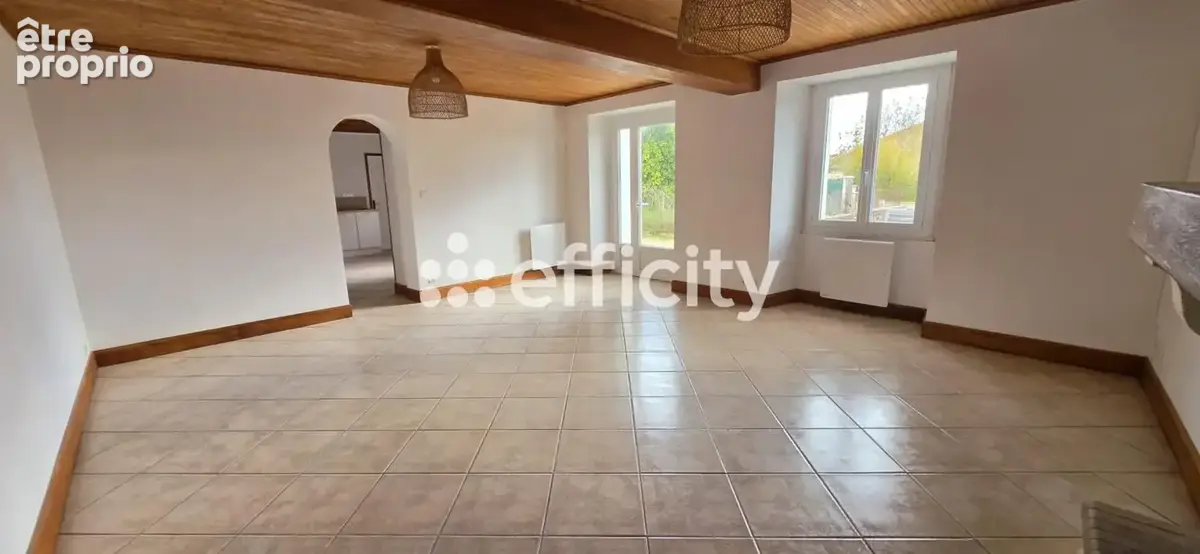 Maison 6 pièces 145 m² à vendre à Ruelle-Sur-Touvre (16600) - photo 4