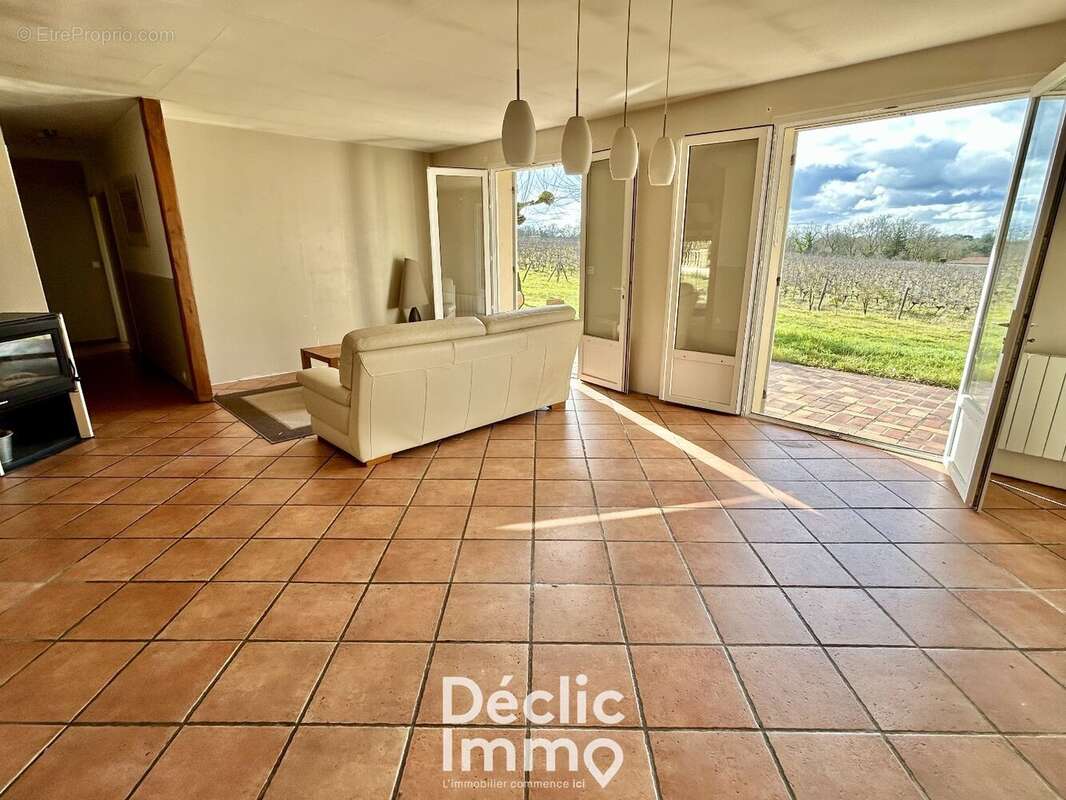 Maison à CARIGNAN-DE-BORDEAUX