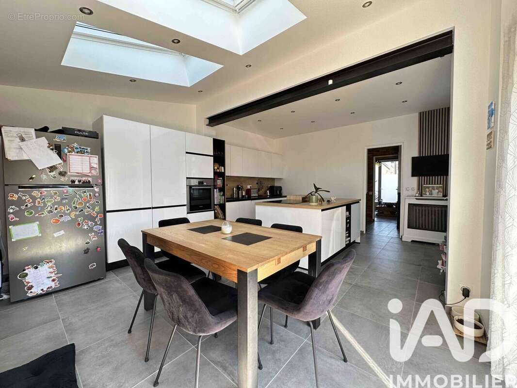 Photo 4 - Maison à HOUILLES