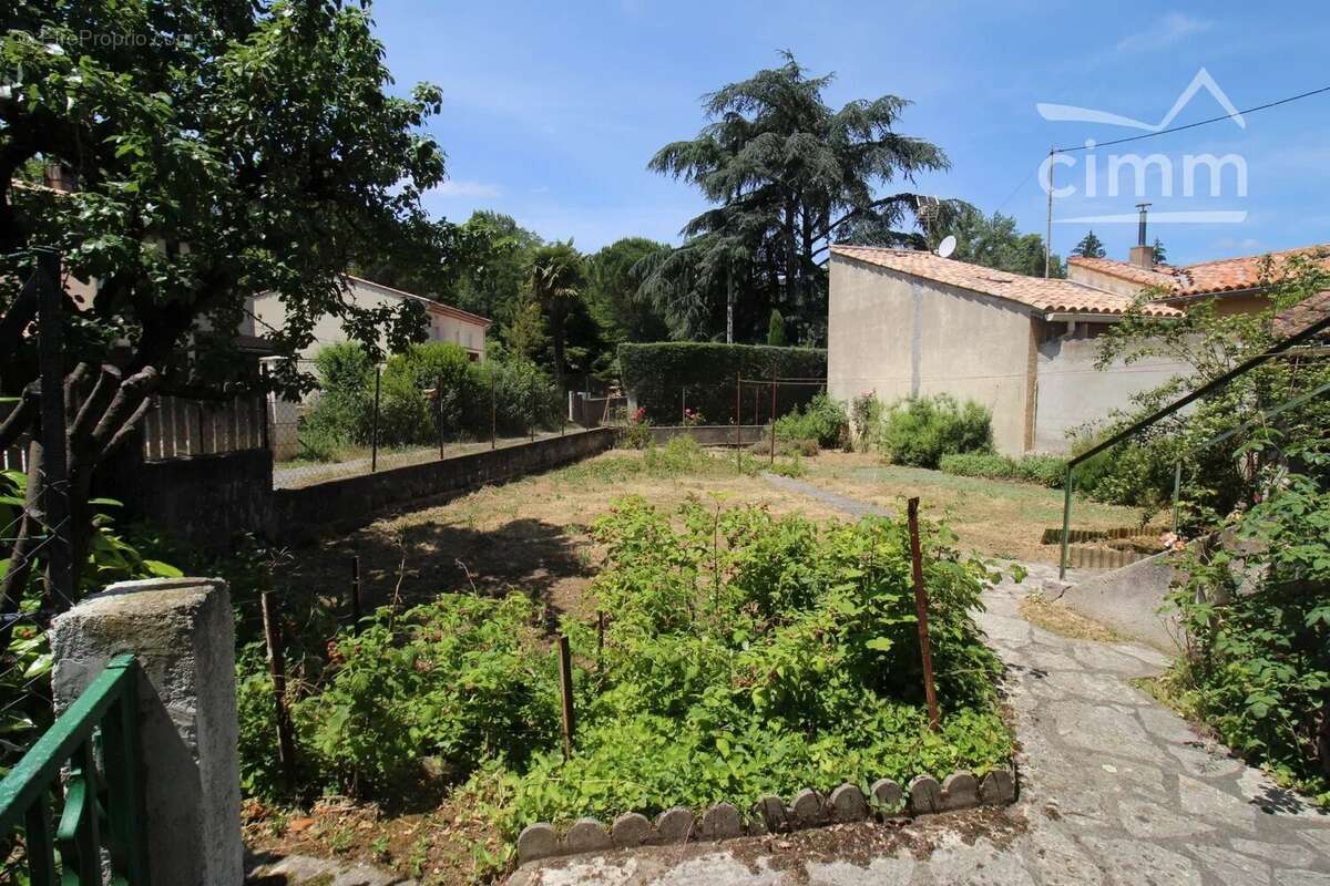 Maison à QUILLAN