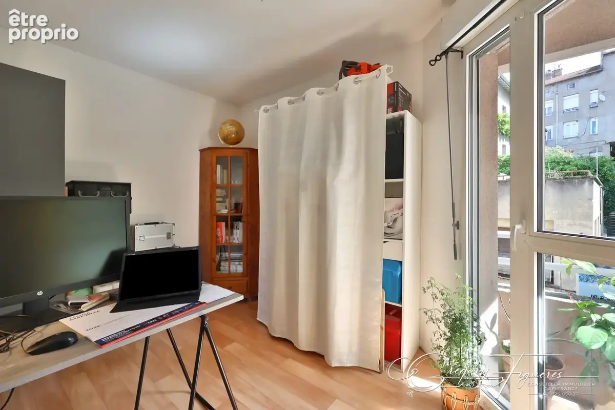 Appartement familial 79 m² – 4 pièces – 3 chambres – grand garage – grand jardin – résidence calme avec ascenseur – saint-étienn - photo 12