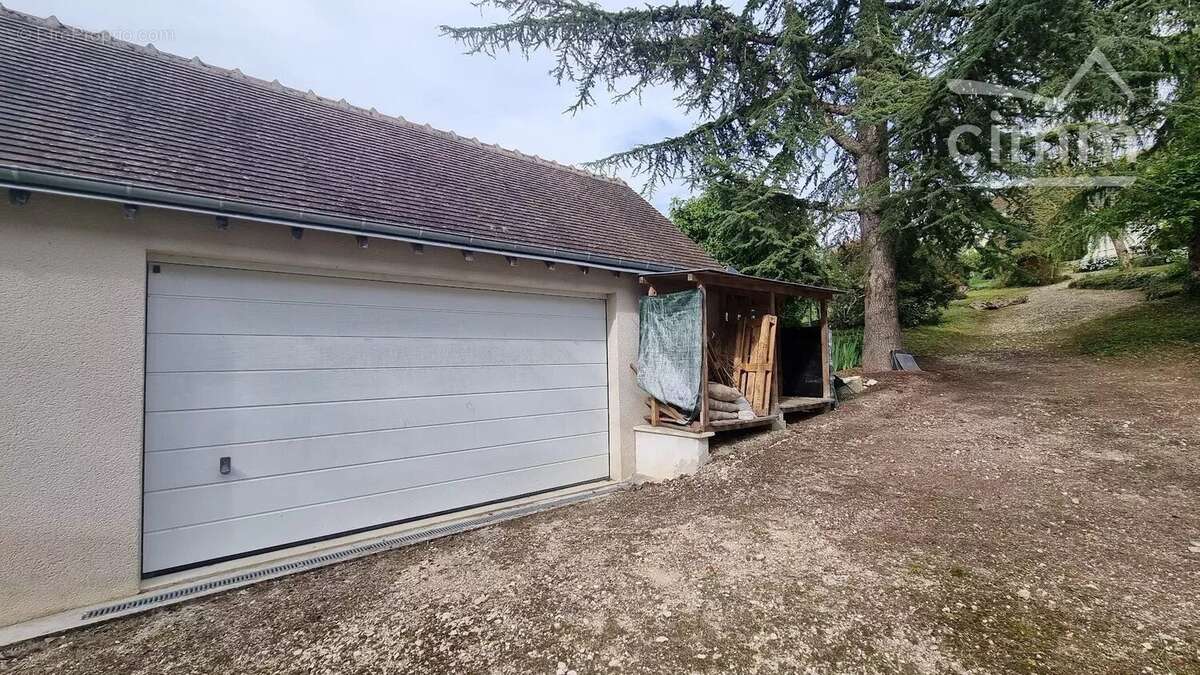 Maison à MONTHOU-SUR-CHER