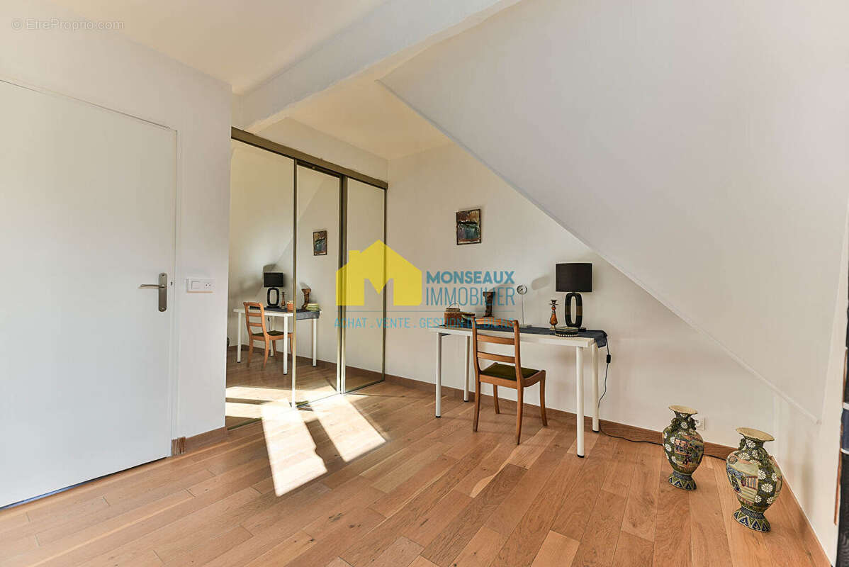 Maison à VILLIERS-SUR-ORGE