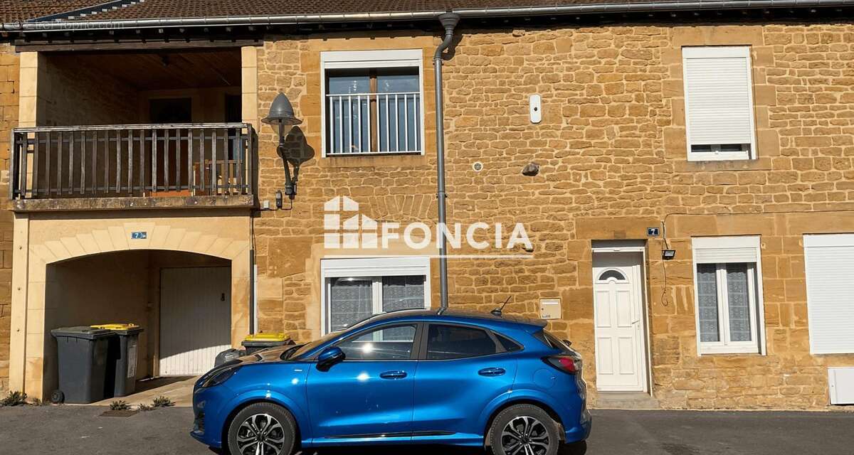 Maison à DOM-LE-MESNIL