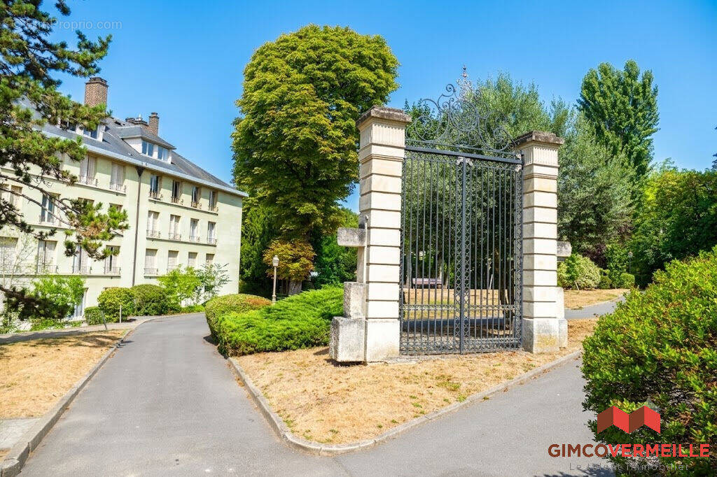 Appartement à RUEIL-MALMAISON
