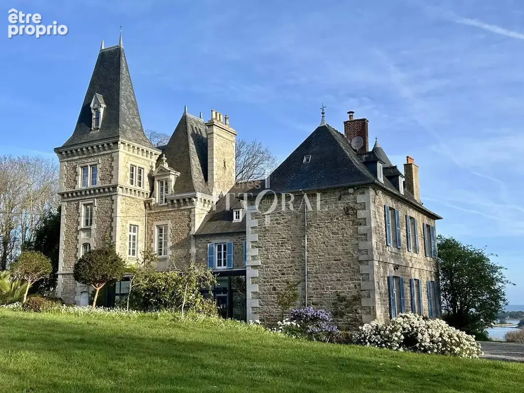 Grande demeure du XIXe sur 6 ha - Vue Panoramique Mer - photo 10