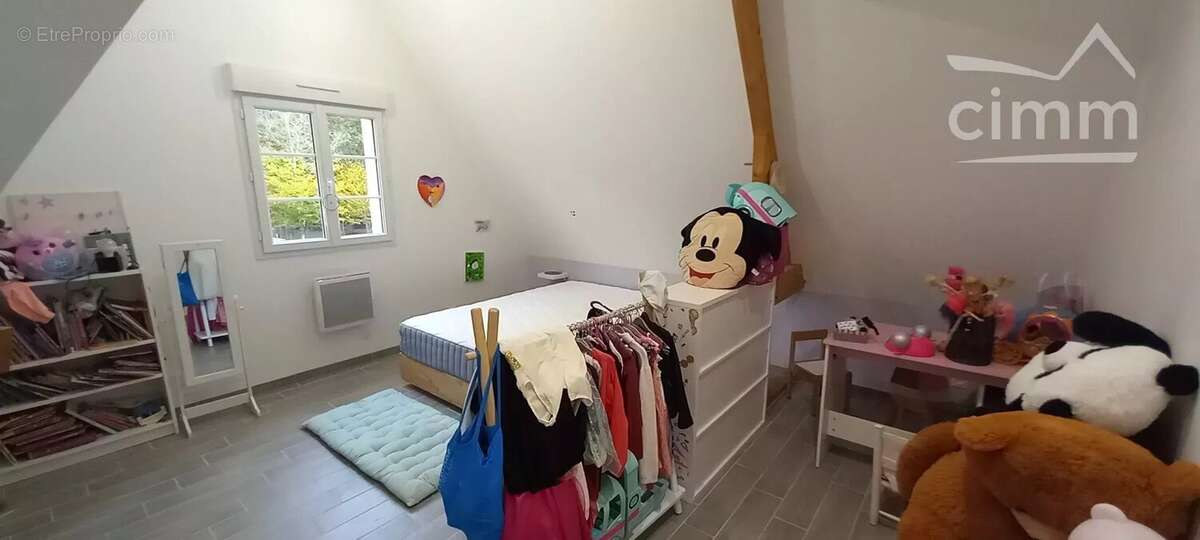 Maison à CANDE-SUR-BEUVRON