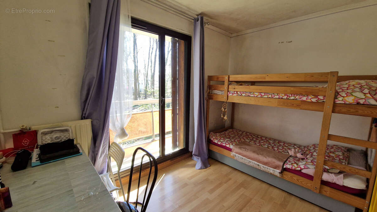 APPARTEMENT F3 avec grand balcon - photo 9