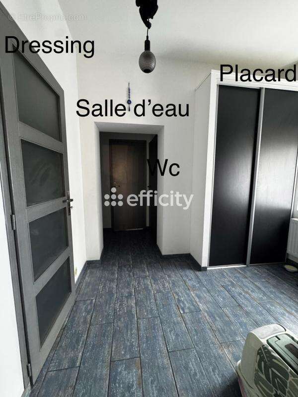 Maison à ESCAUTPONT