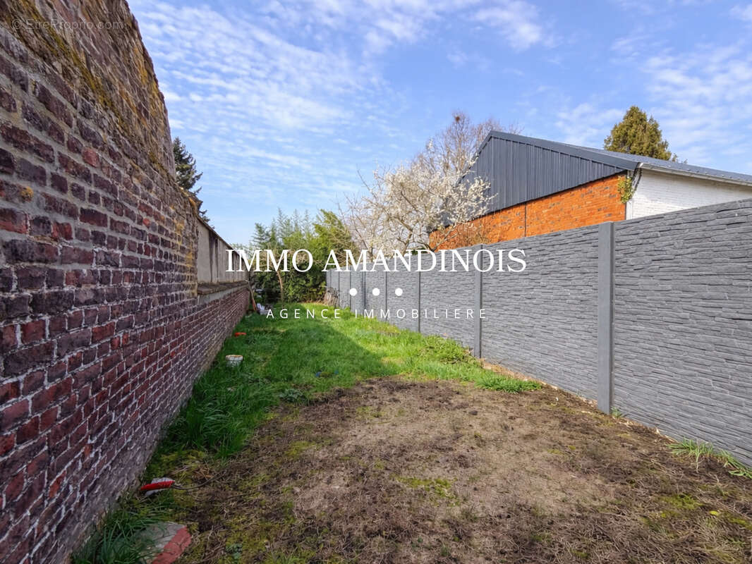Maison à SAINT-AMAND-LES-EAUX