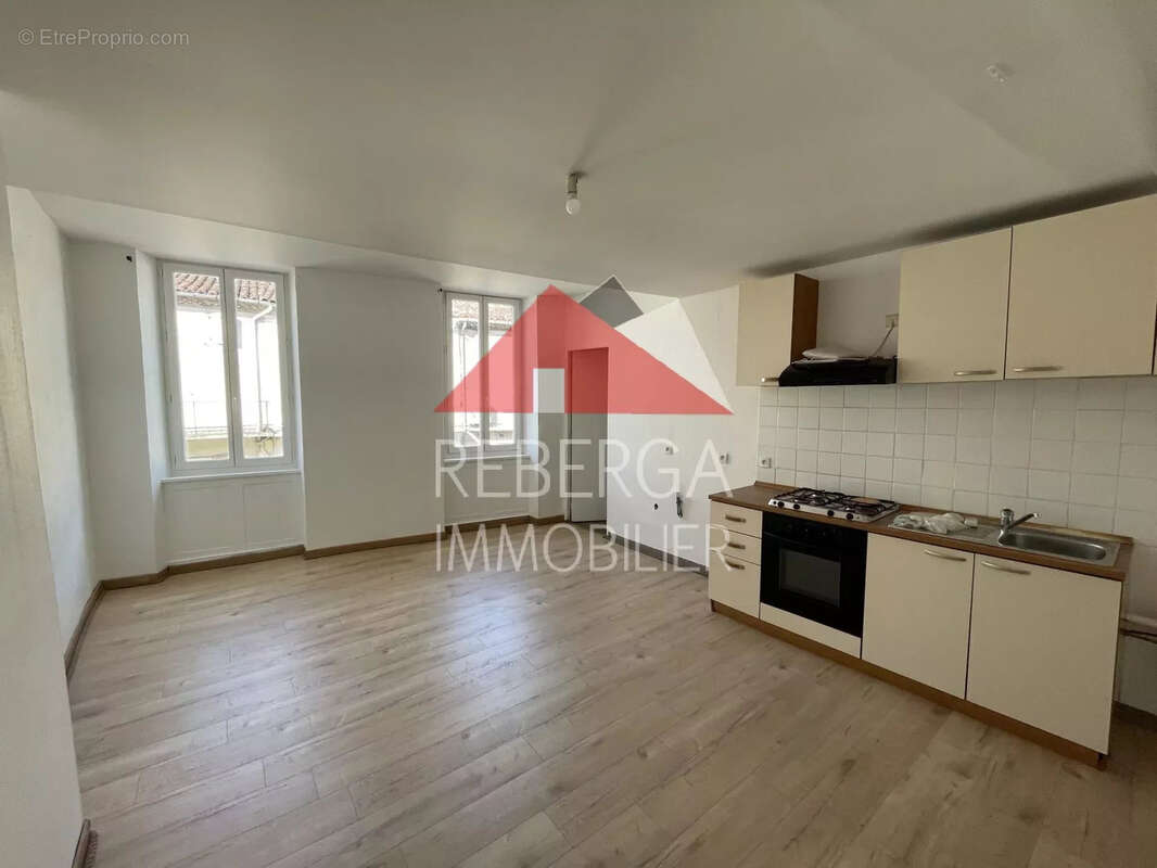 Appartement à SAINT-AMANS-SOULT