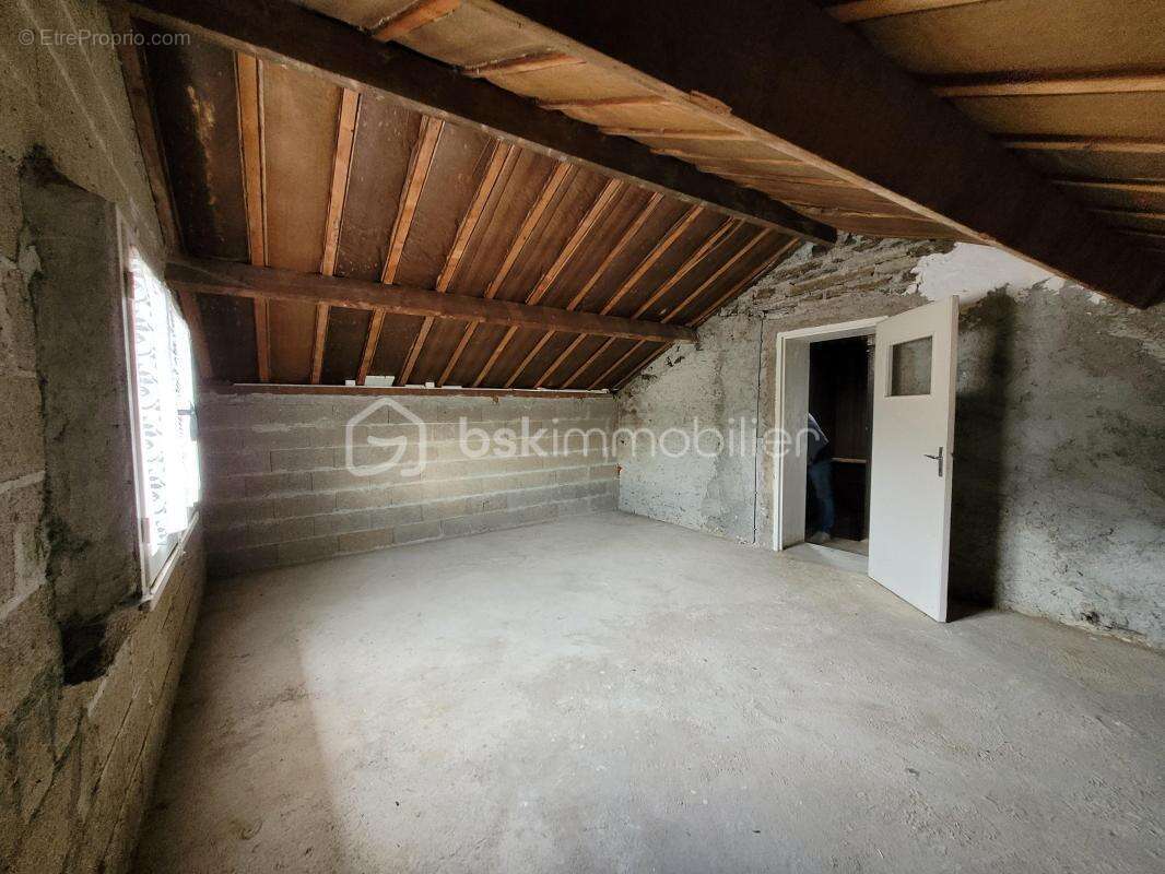 Maison de village à Bogny sur Meuse quartier de Levrézy - photo 15