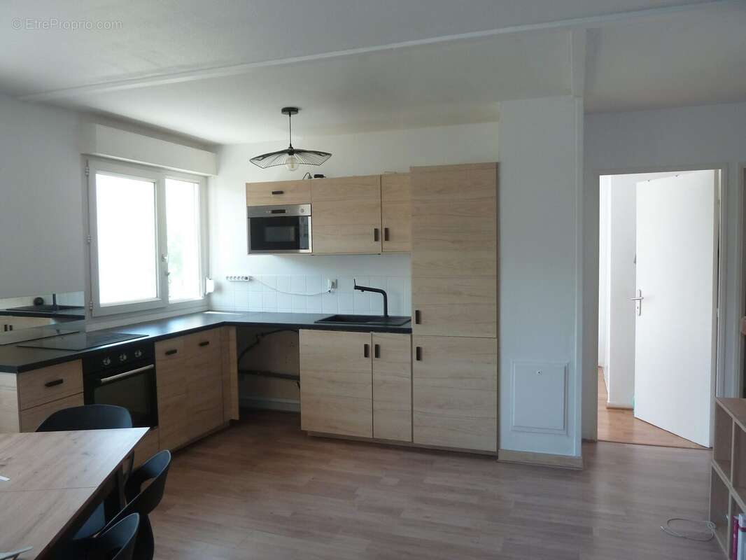 Appartement à LYON-8E