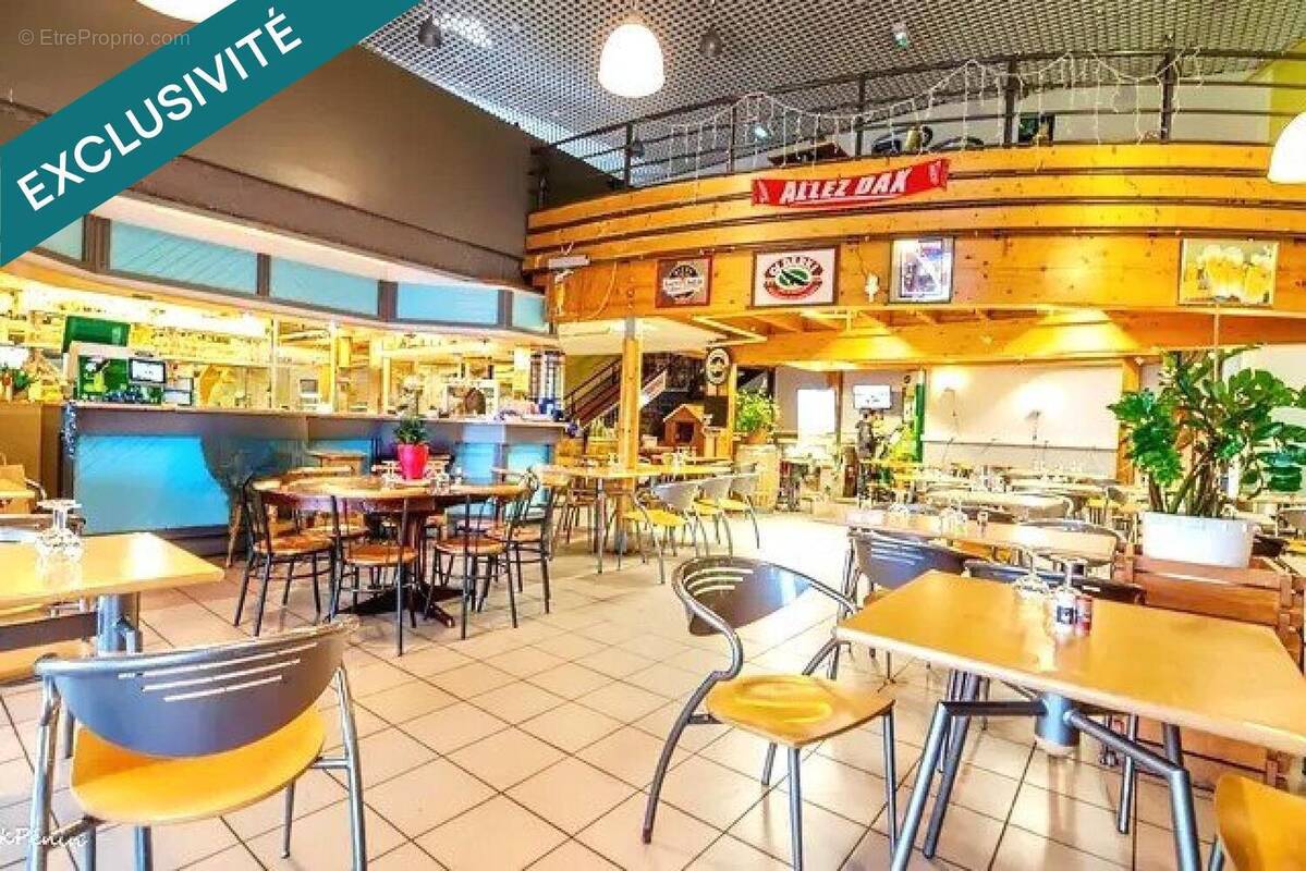 Photo 1 - Commerce à DAX