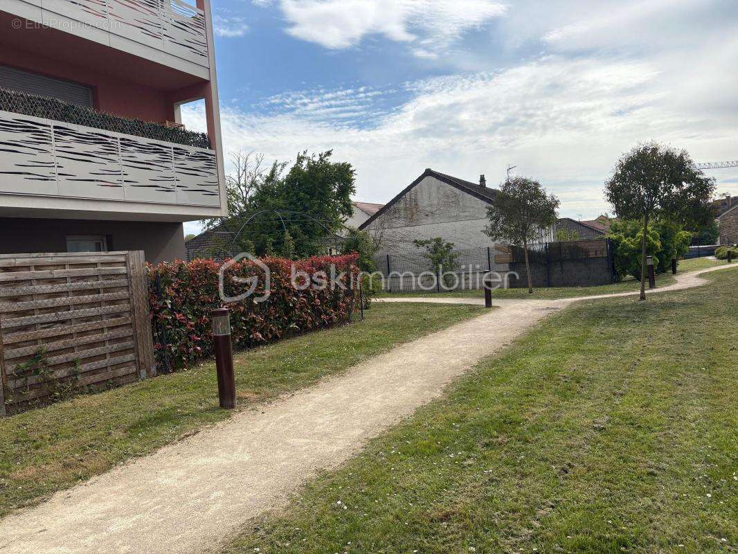 Appartement à MONTLHERY