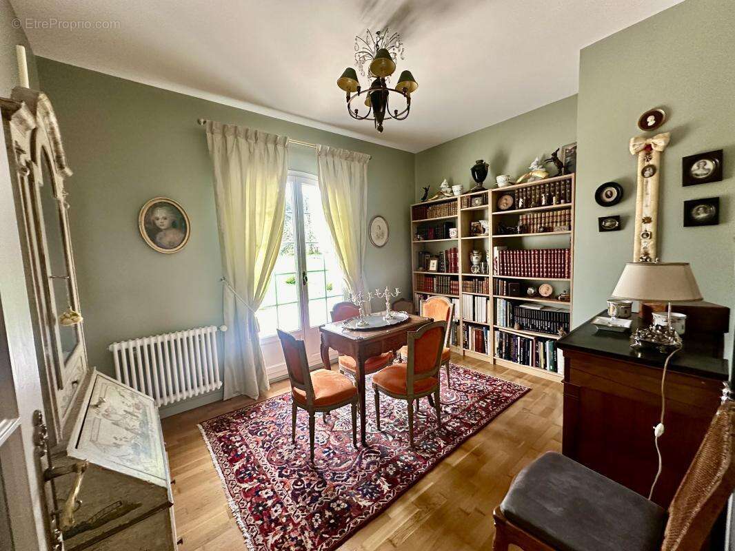 Maison à SAINT-MARTIN-EN-CAMPAGNE