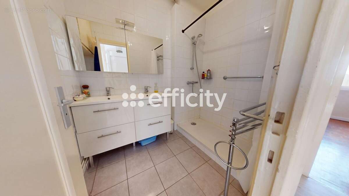 Appartement à LYON-6E