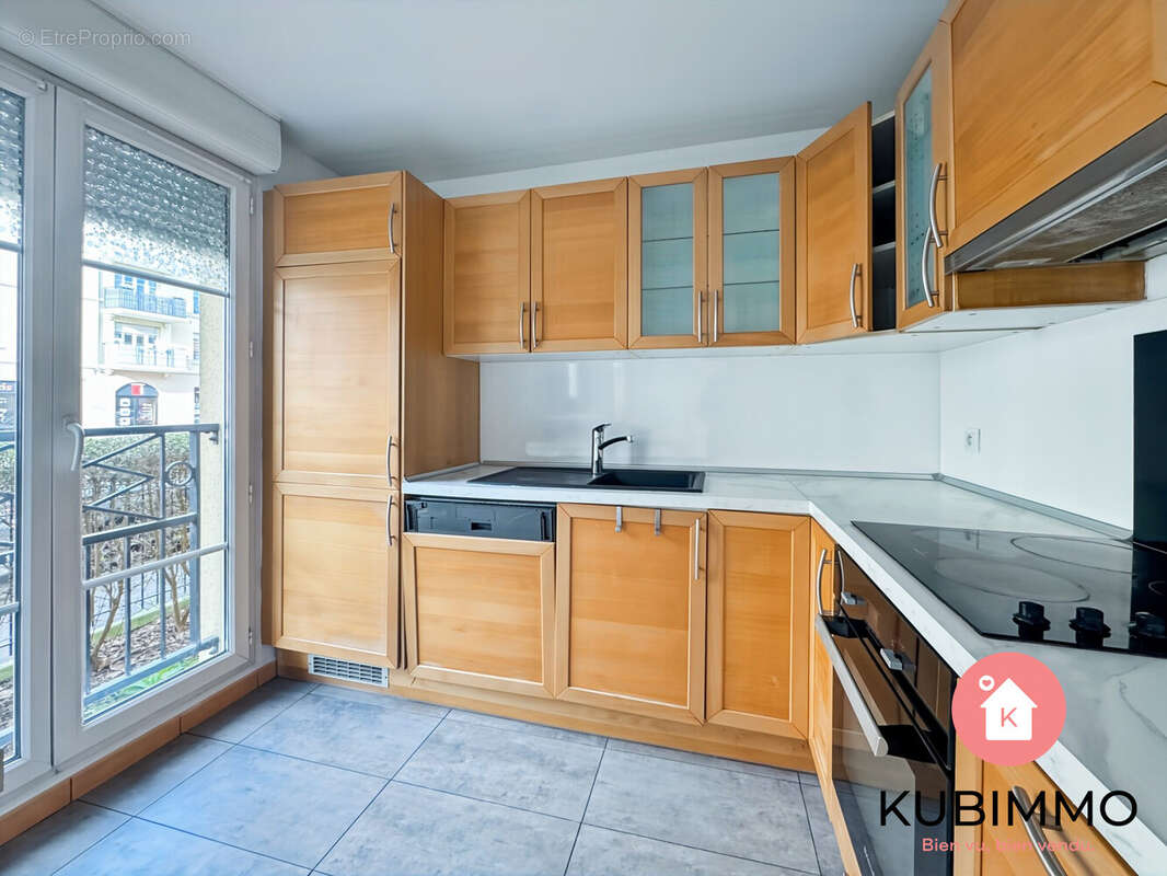 Appartement à BUSSY-SAINT-GEORGES