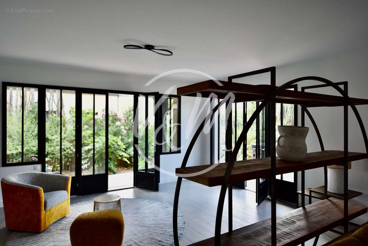 Maison 156 m² à Andernos-Les-Bains  - photo 3