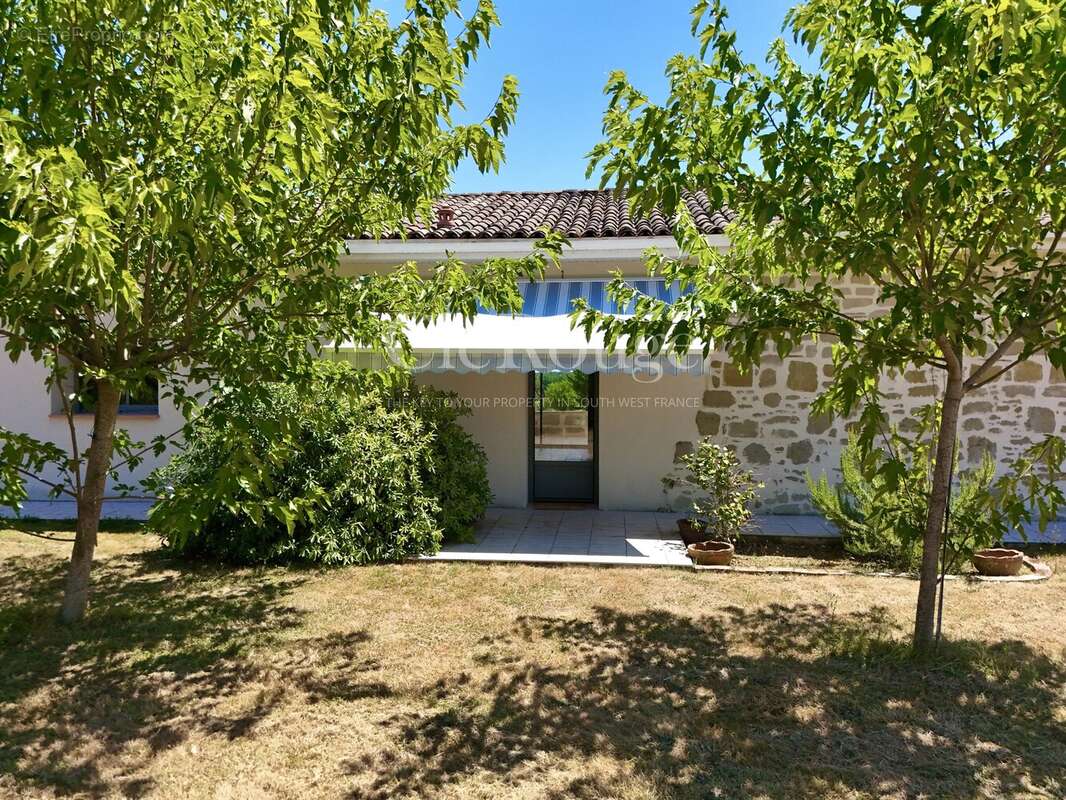 Proche d’Eymet – Maison en pierre de plain-pied de 4 chambres avec vues dégagées sur la campagne - photo 19