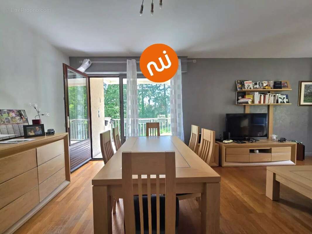 Appartement à CRAPONNE