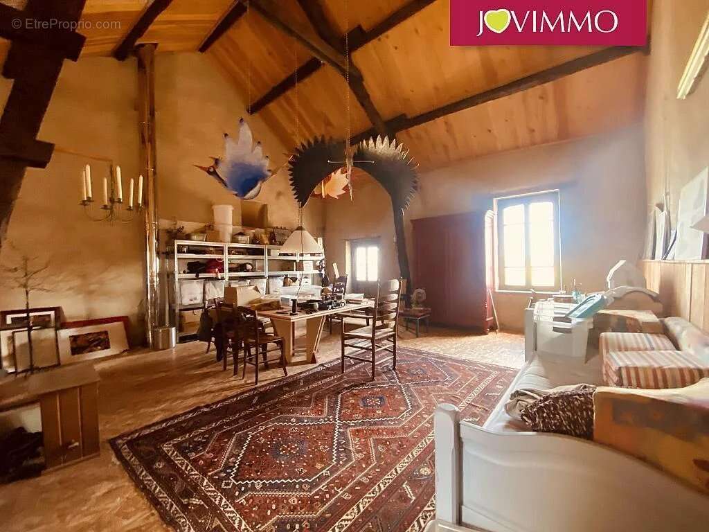 Maison à FONTANIERES