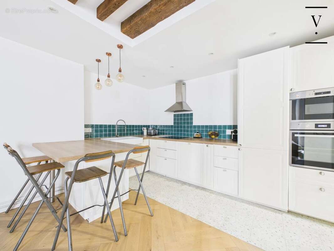 Appartement à PARIS-2E