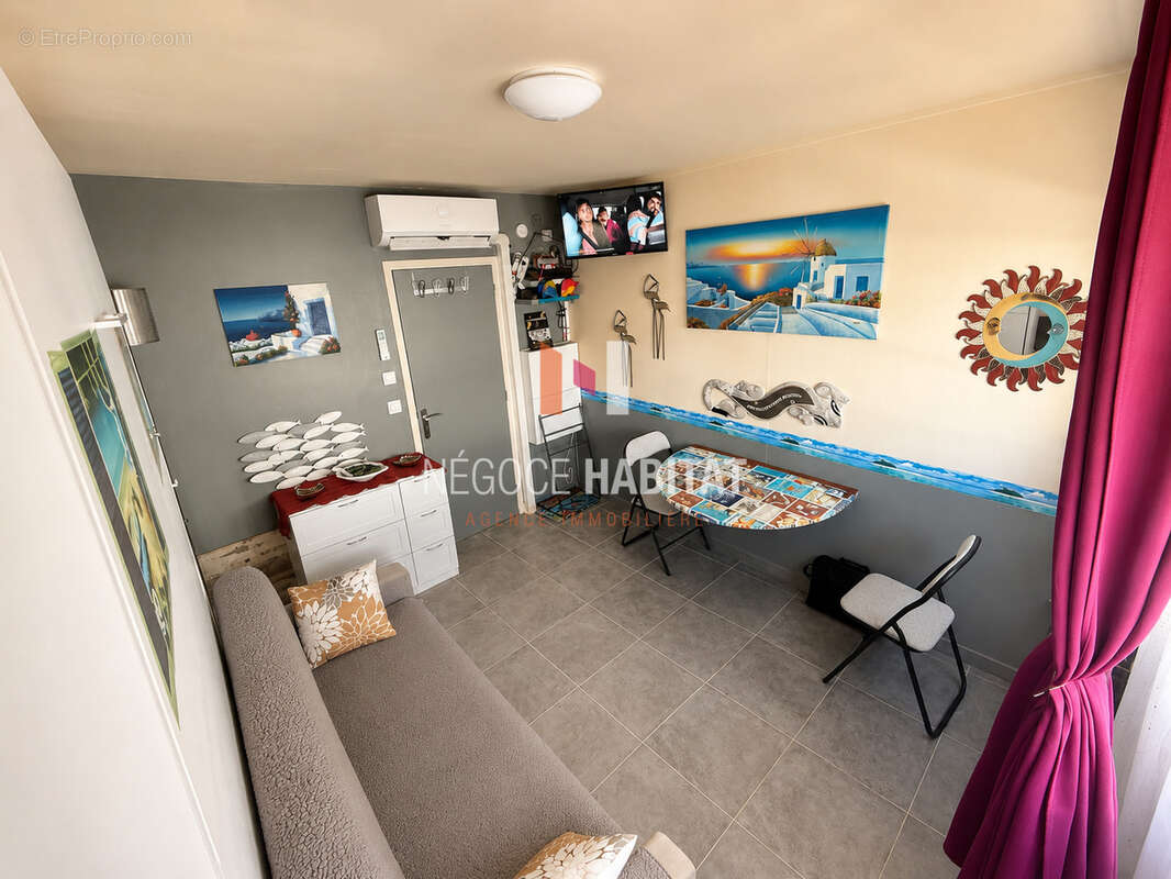 La Grande-Motte - Studio 18 m2 - Centre/Port - photo 3