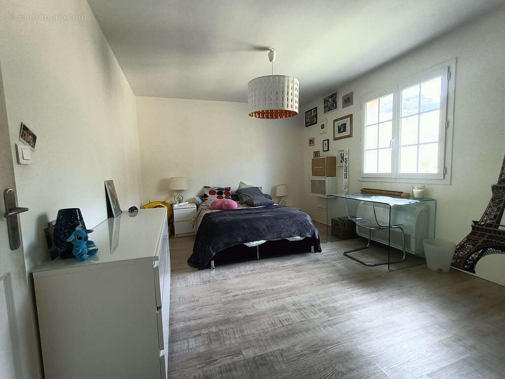 Maison à CLERMONT-FERRAND